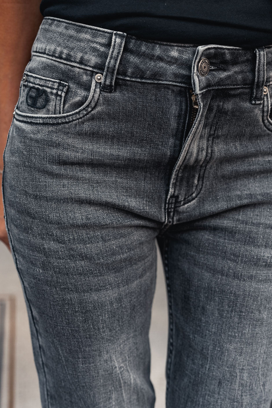 BRANDON GREY JEANS