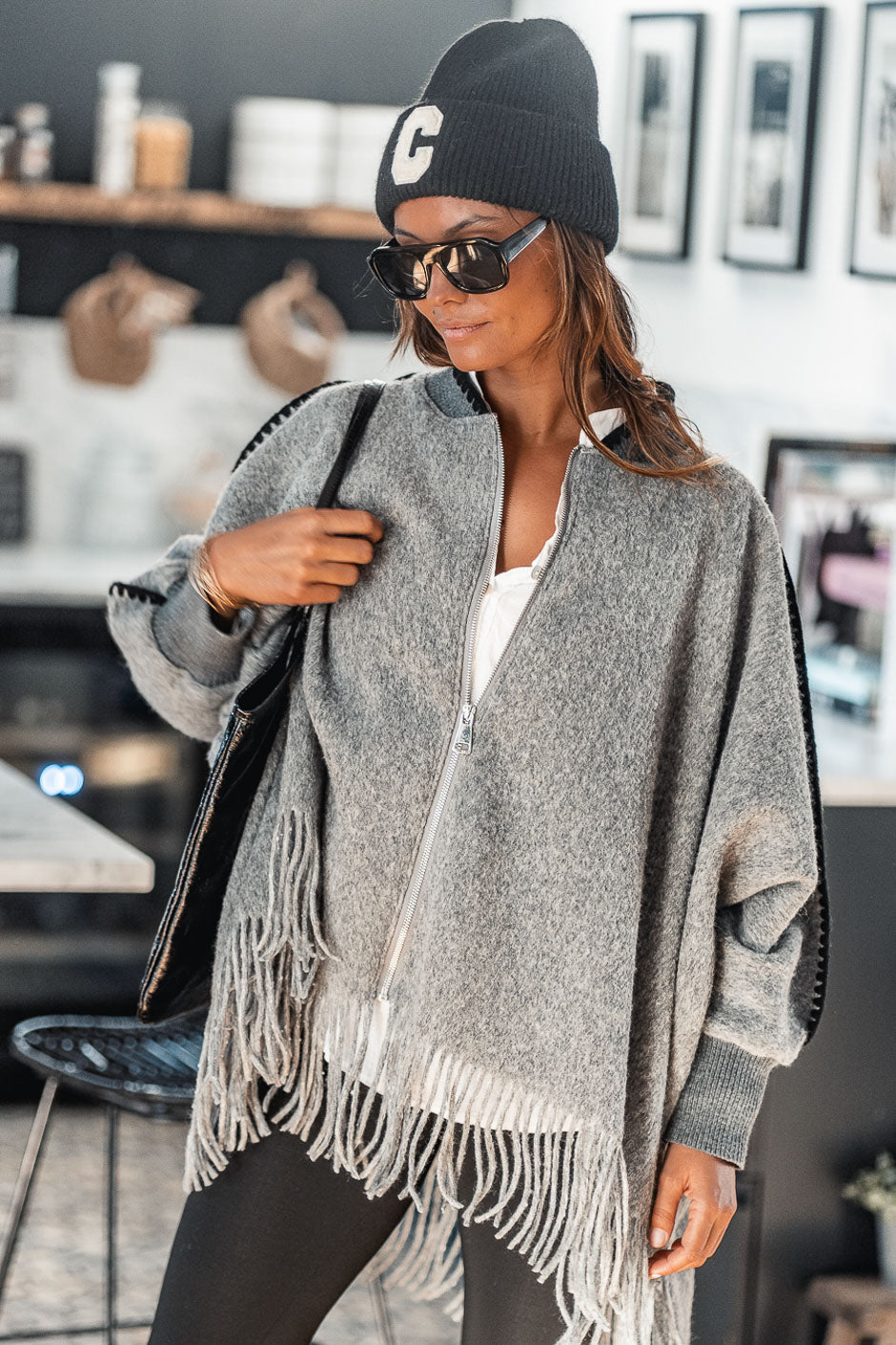 Grungemama Chelly grey poncho