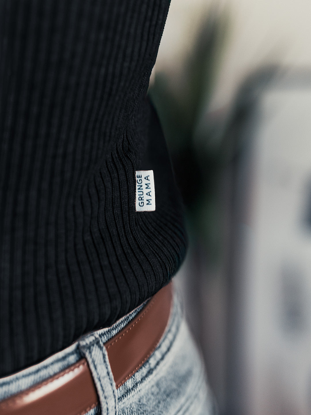 Pull Grungemama Flyer noir