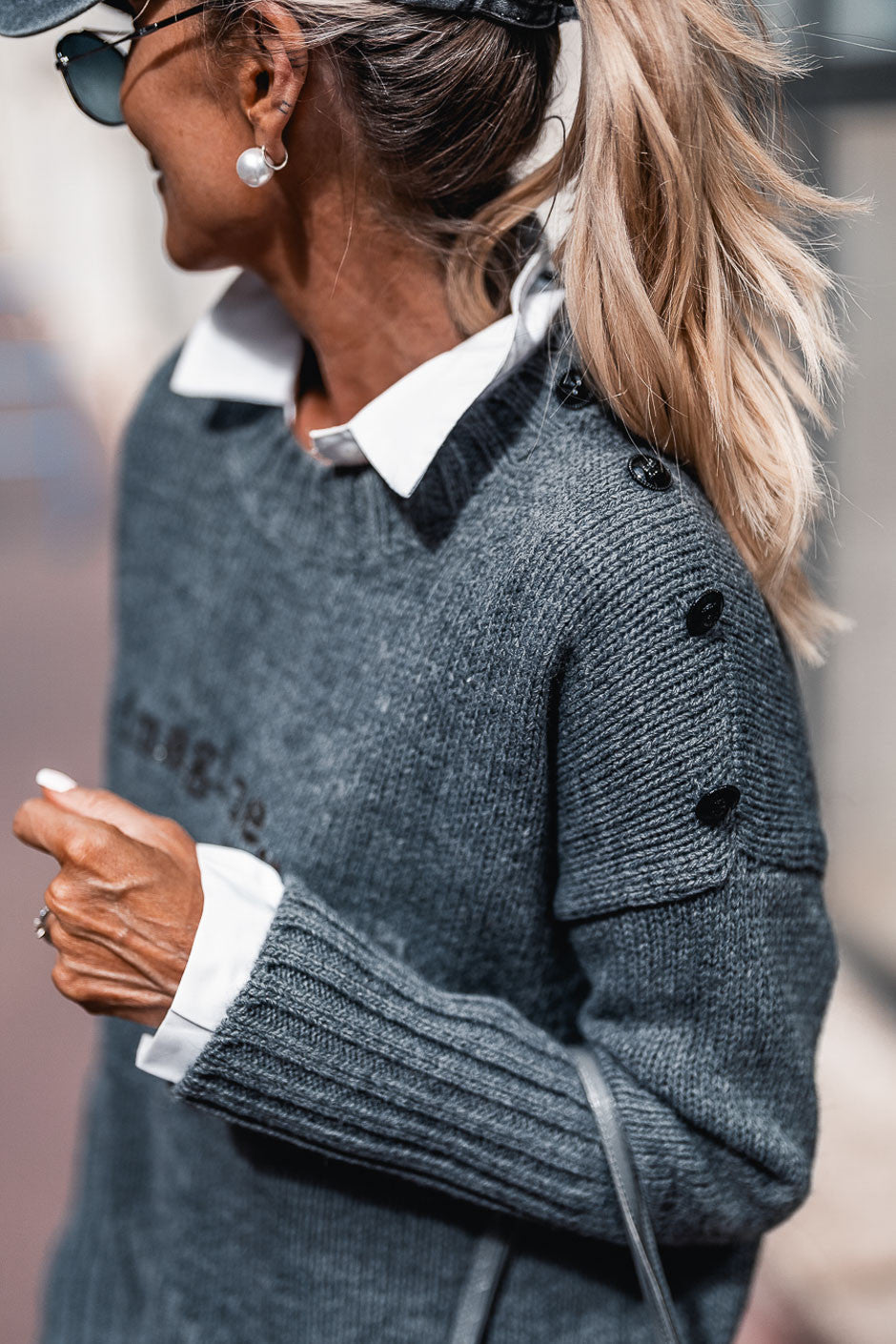 Pull Grungemama Imagine gris