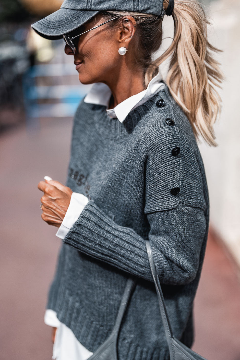 Pull Grungemama Imagine gris