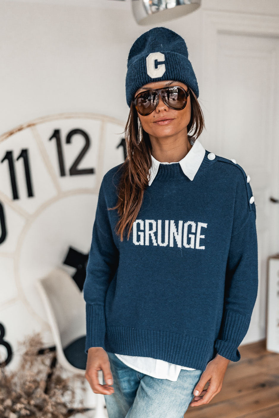 Grungemama Lili navy sweater