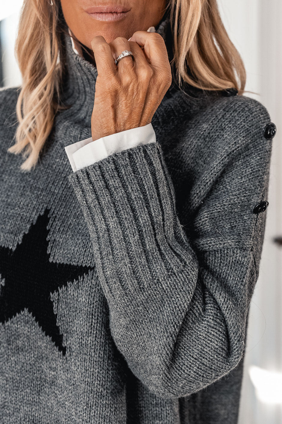 Pull Grungemama Milia gris