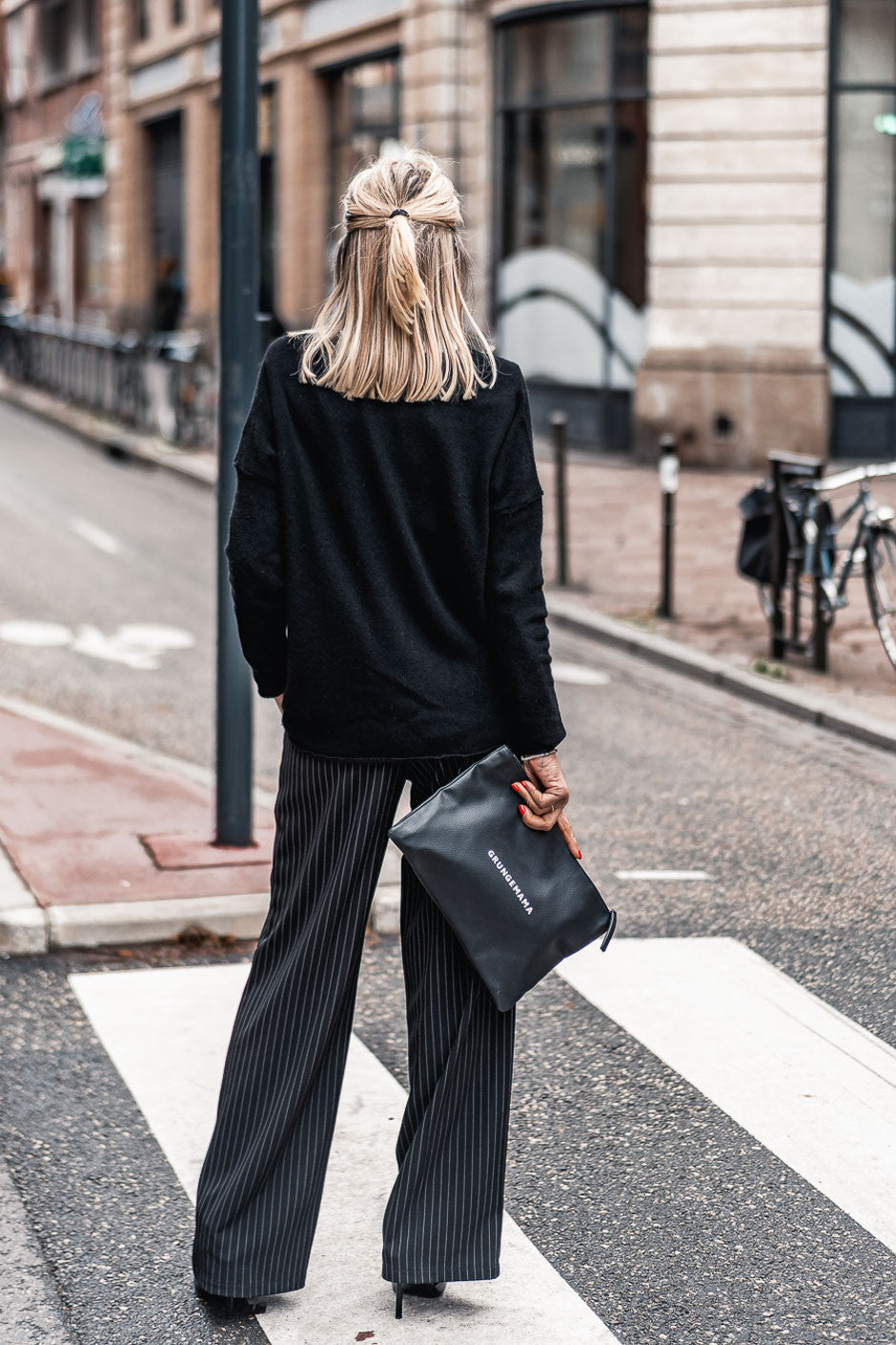 Pull Grungemama Sleek noir