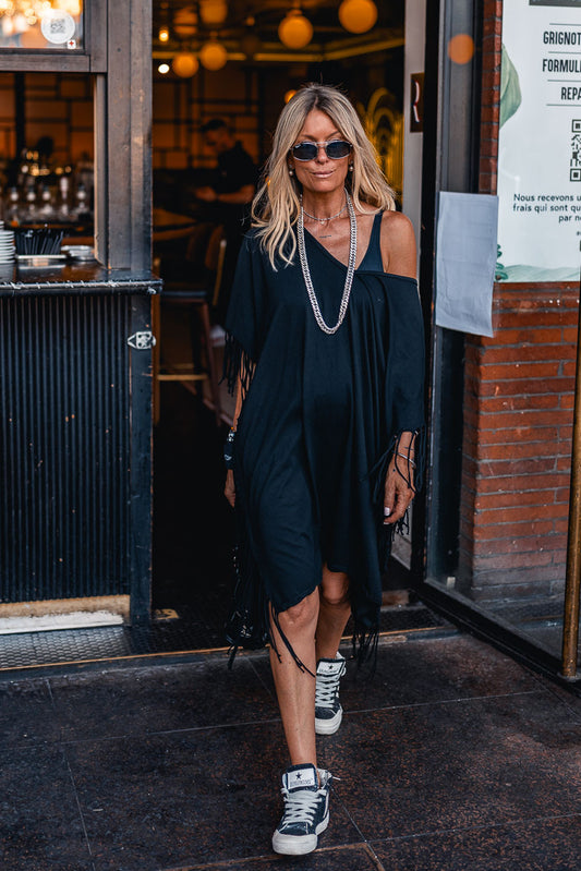 Robe Pow noir