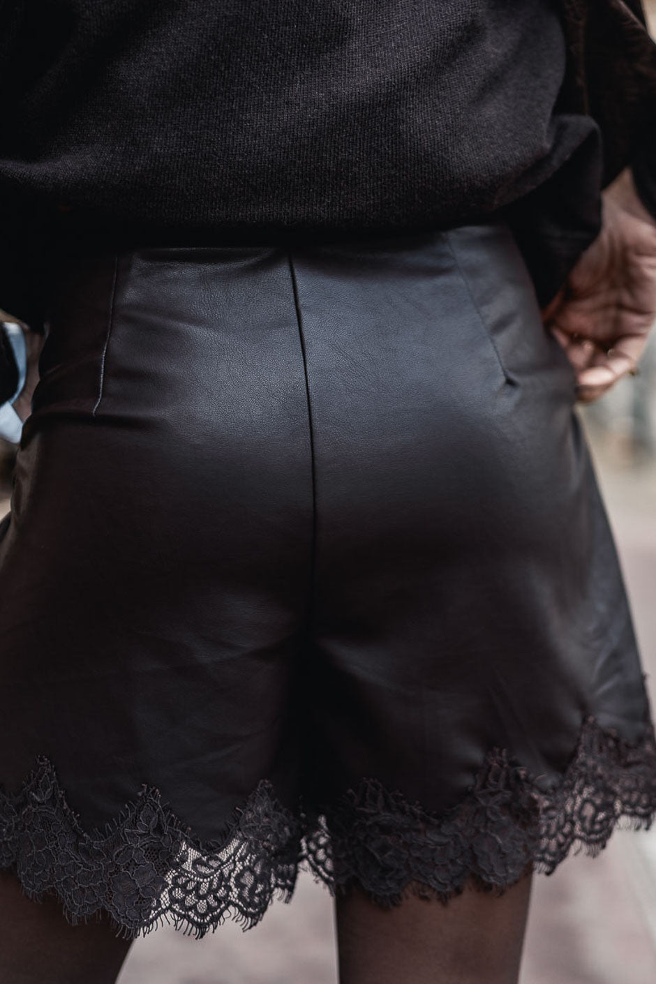 Short Grungemama Trudy brown