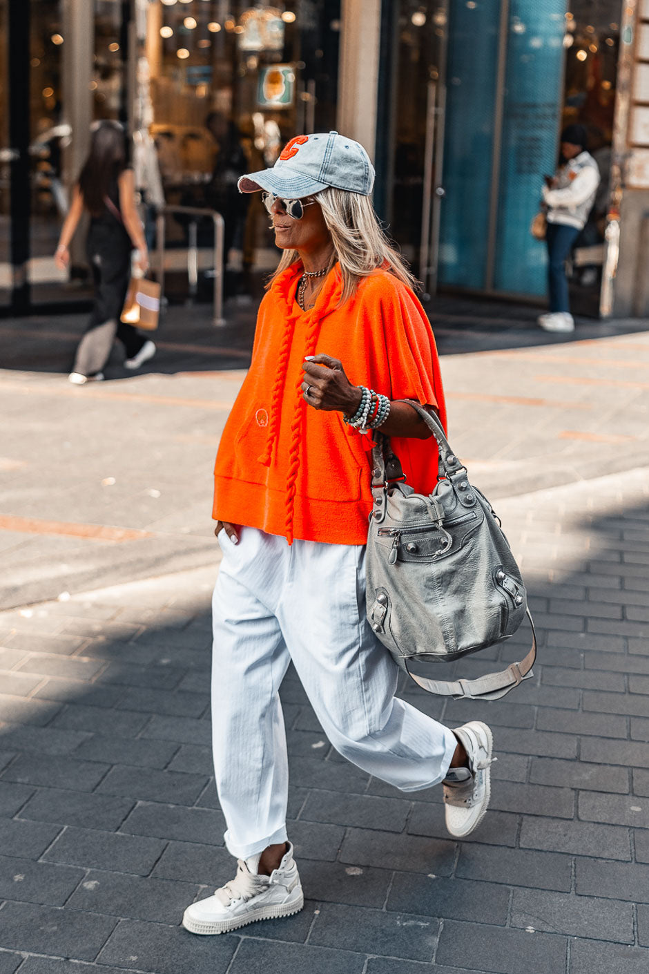 SUDADERA BROOKE NARANJA