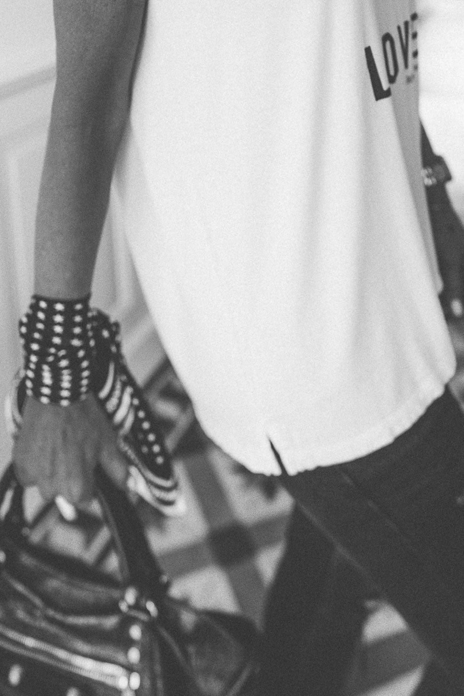 PIERCE LOVE ECRU T-SHIRT