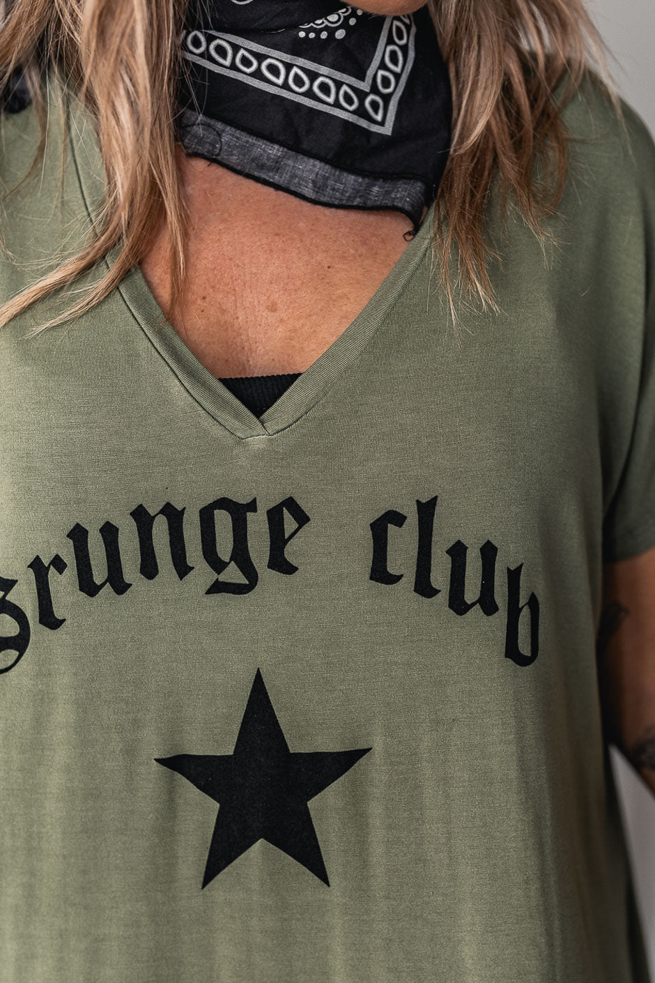 T-SHIRT PIERCE CLUB KAKI