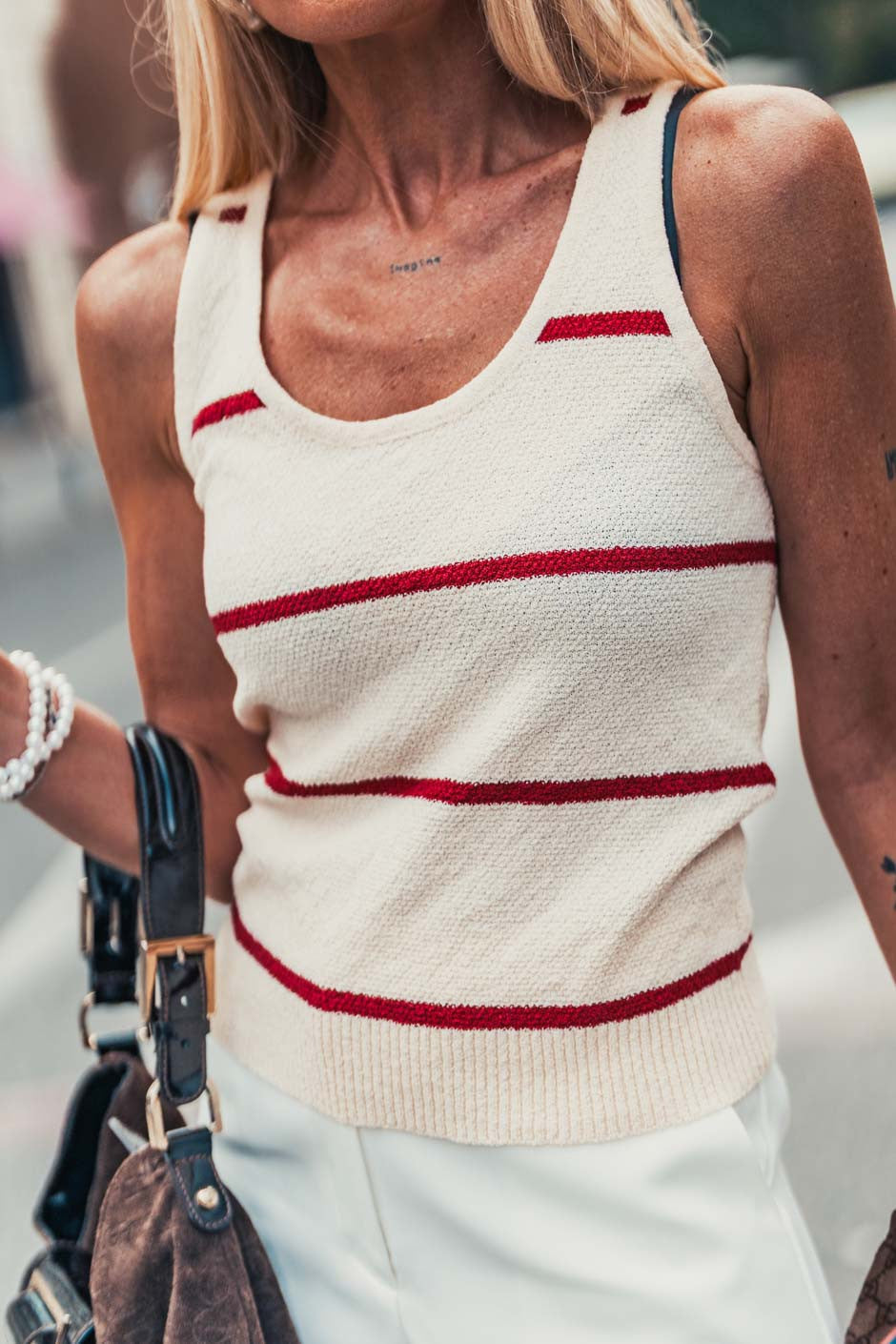 Top Chill raye rouge