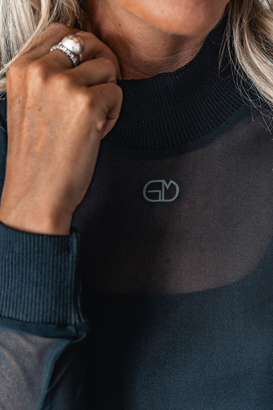 Top Samia Grungemama noir